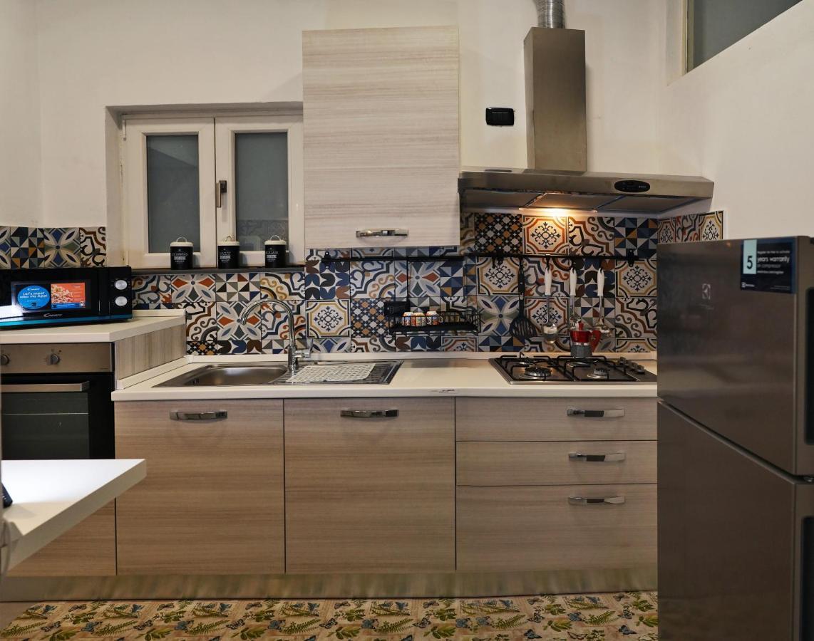 La Petite Suite San Giuliano Aeroporto di Catania Fontana Rossa Esterno foto